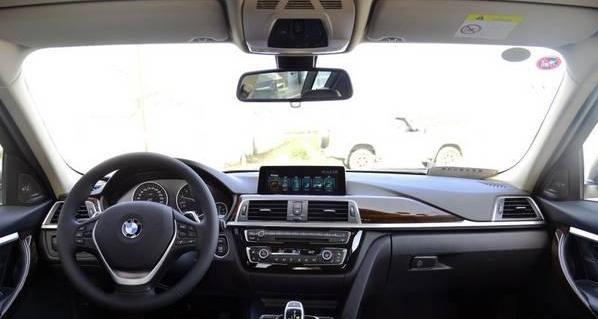 买下了宝马3系，看看这款车内饰七件套，让人看后无不羡慕不已