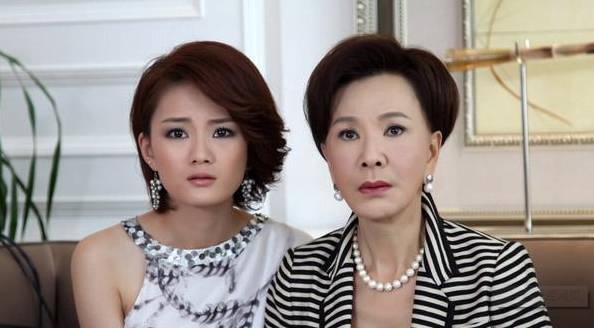 她是富二代美女，演《红苹果乐园》走红，如今33岁婚恋成谜？