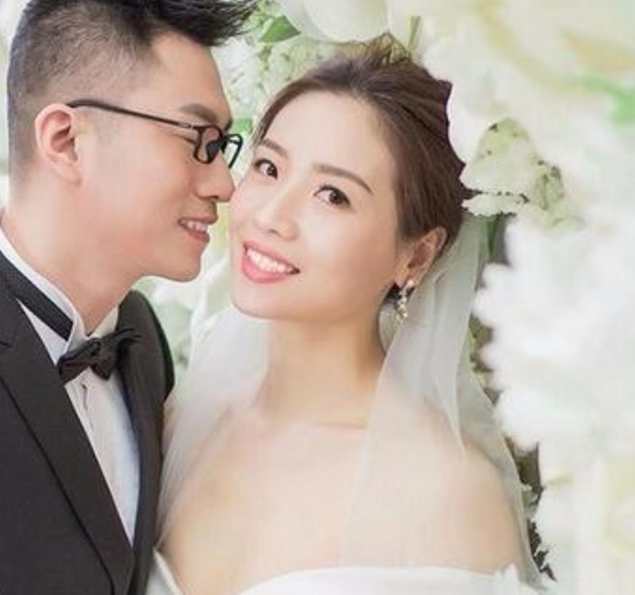 30岁女排魏秋月现状!婚后再次接受手术,结婚一年仍不