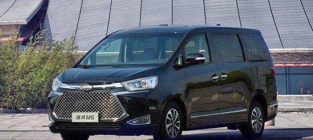 自主MPV再添多面手, 瑞风M6预售25万