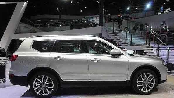 比汉兰达大一圈, 2.0T全景天窗, 完胜传祺GS8, 仅售12万