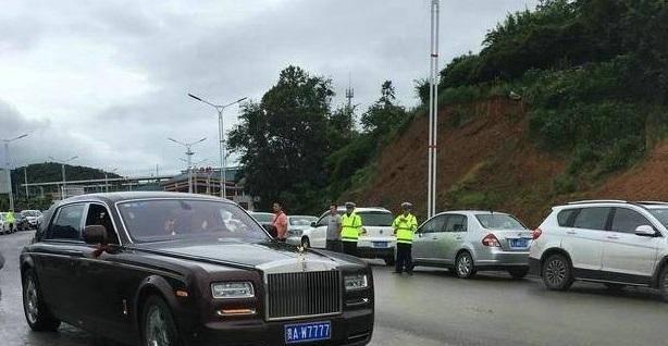 最新最全的“劳斯莱斯“资讯都在这里，不容错过