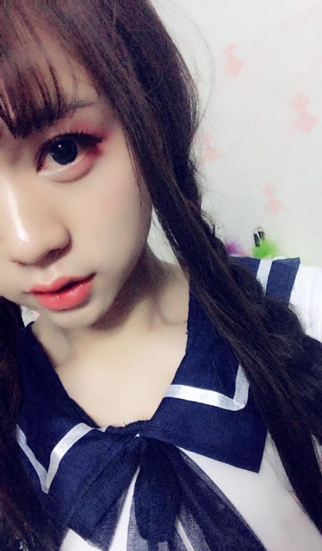 斗鱼竟准备收集女装大佬 粥粥酱能否匹敌轩墨