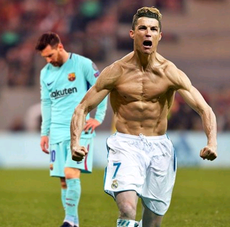 C罗再破梅西一纪录,欧冠金靴稳了,金球奖之路