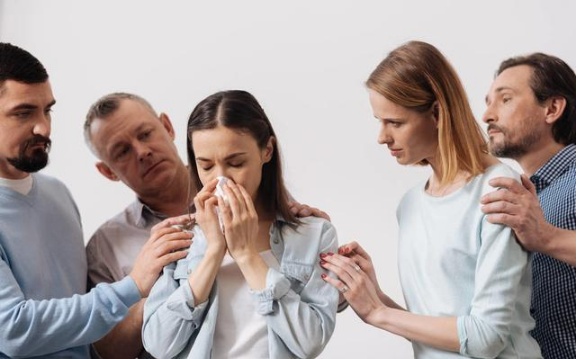 做到了下面5点的人,职场上的人际关系不会差,