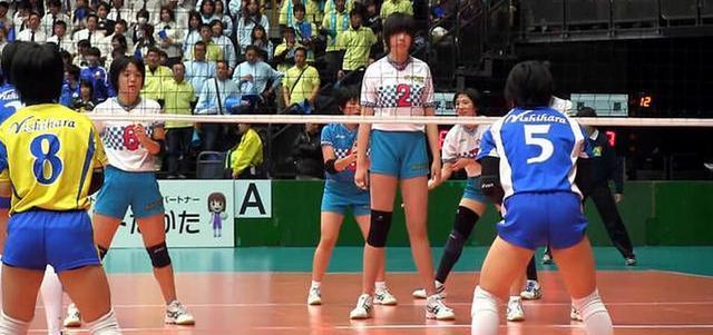 当初放弃中国国籍有些后悔,想回国并改为中国