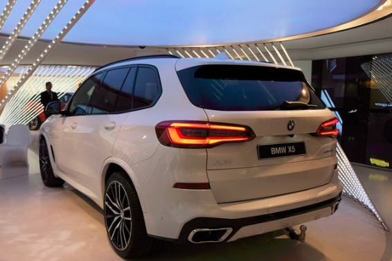 全新一代X5即将登陆广州车展——“大老板”宝马会宣布国产吗？