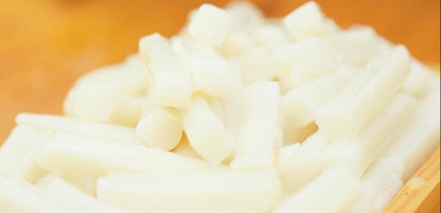 辣炒年糕的家常做法,吃完终于明白韩国人为什