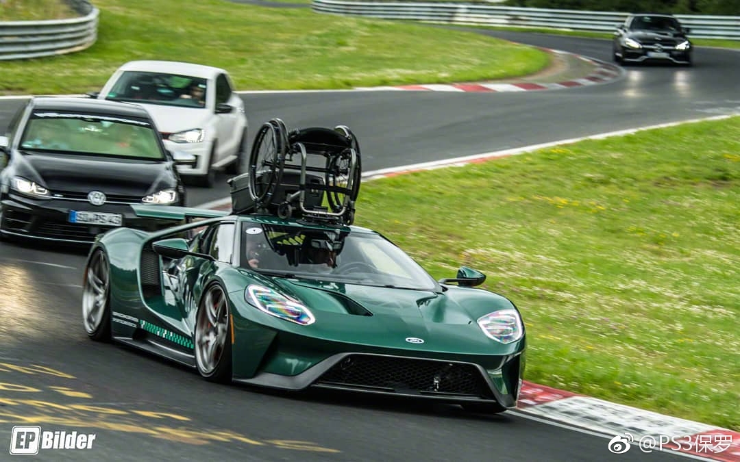 一辆带轮椅的福特GT出现在纽北  该车属于丹麦赛车手Jason Watt