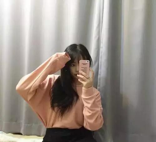 教你镜子拍照必学的 pose!|女孩