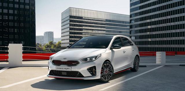 起亚小钢炮将于巴黎车展亮相