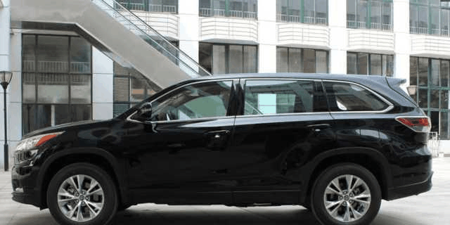 深得民心的5座SUV, 丰田汉兰达2.0T精英版, 售价21万, 亲民到底!
