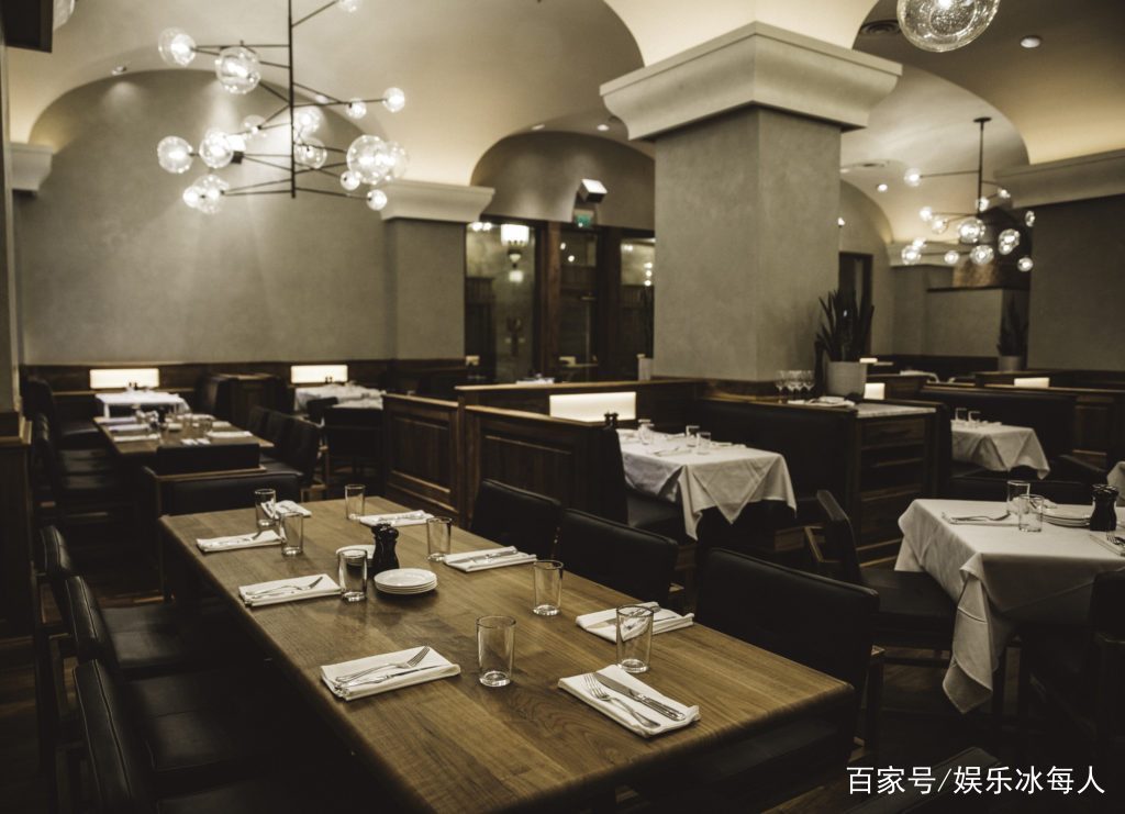 蒋娉婷因刘强东而走红,背后的策划人却只是一