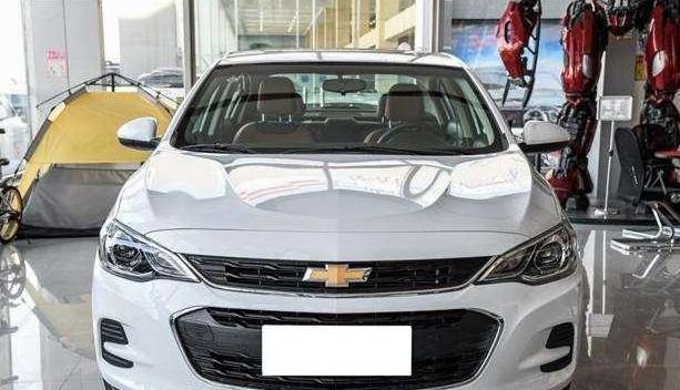 最受欢迎的家轿一定是它, 外观好看空间大, 售6万多比国产都便宜