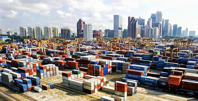 马来西亚的皇京港启用后, 新加坡会被边缘化吗