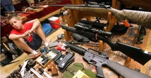 见识一下美国的枪支市场, 你就知道禁枪有多难