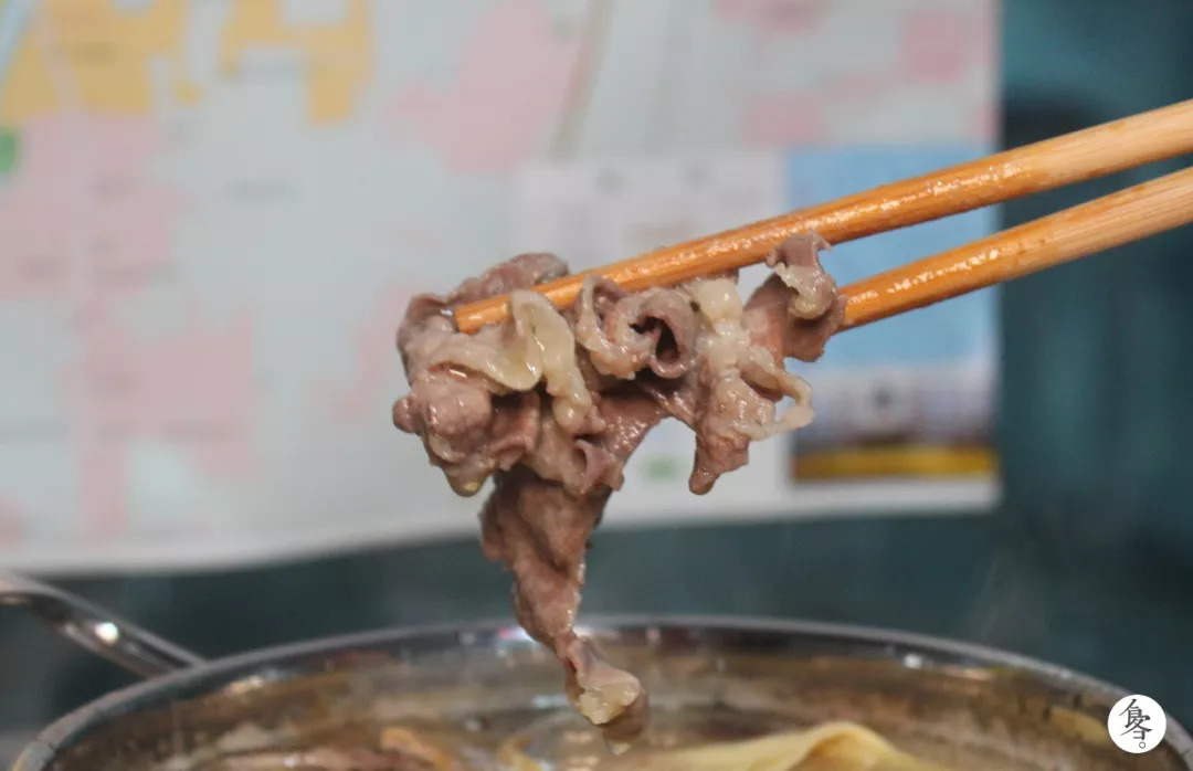 海底捞114块VS呷哺78.5块,火锅外卖你要pick谁出道?!