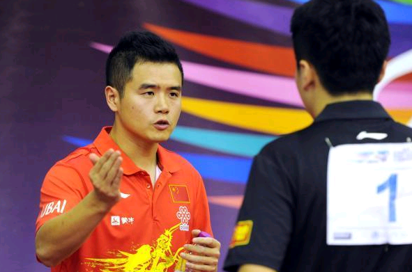 接班刘国梁?38岁刘国正遇终极考验,他搭档许昕获得男双冠军,孔令辉等人辉煌,刘国正出色的完成了指挥任务。</p><p style=