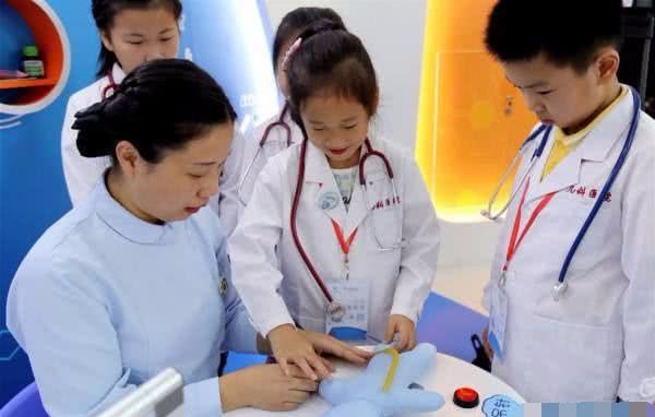 中国能实现免费医疗吗?专家一席话让人心惊