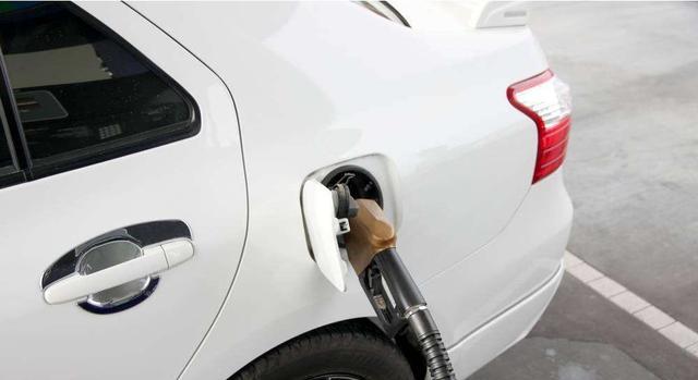 这些省油误区你中了几个？小心爱车就是这么被毁的