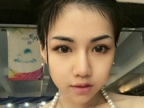 抖音女神泰国歌走红,镜头里美美的她,在老公手