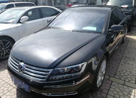 这辆大众竟然比奔驰S450L还要贵，路人：就怕大众下标带字母