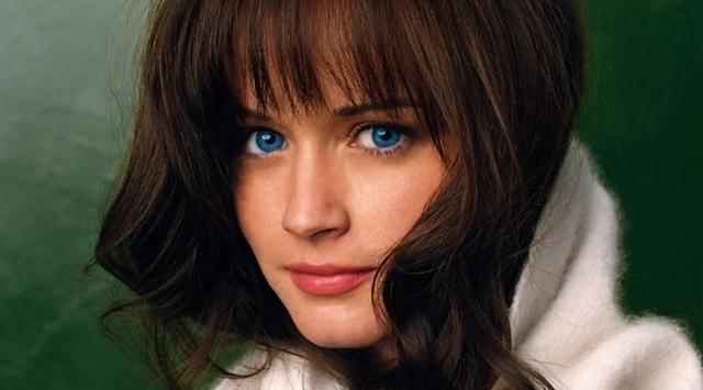 阿丽克西斯·布莱德尔,拉丁裔美国演员,小时候