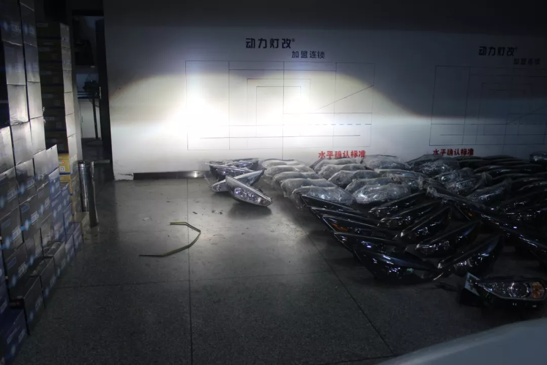 南京改灯 东风风行S500 升级阿帕5套装,照明清晰保障安全