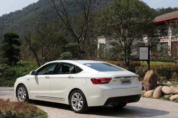 高配＝坑钱？这些车的高低配简直是两台车！