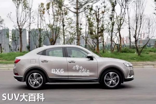 大斜背轿跑SUV已经out了？宝沃带你见识高底盘轿车式SUV