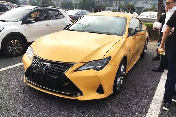 广州车展之努努力可以买得起系列 又能撩妹又能拉风的雷克萨斯RC