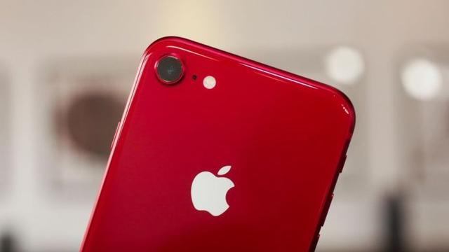 苹果不愧为玩配色的祖宗iphone8红色看了就想买
