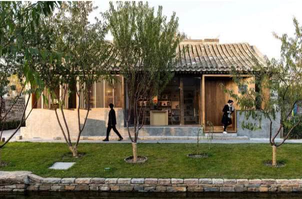 北京房价多少钱一平?刘若英果断买了四合院,到