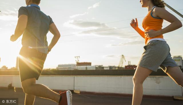 长期不吃午餐,身体肯定会出毛病,这可不是在吓