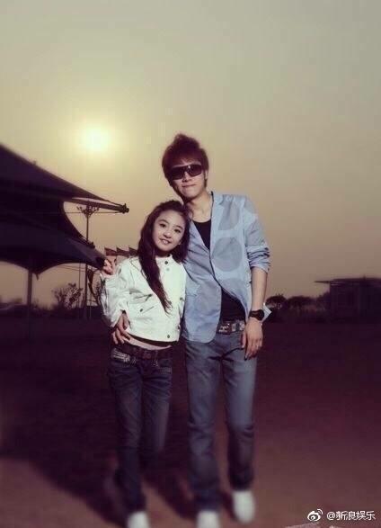 张木易张千巽被微博禁言 因涉未成年人低俗信