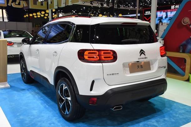 最夸张的SUV，15万多碾压CR-V，尾灯4个8比奥迪还帅！