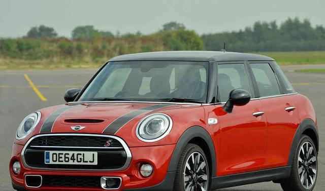 ​新款MINI五门版将于今年9月举行的法兰克福车展期间进行首发