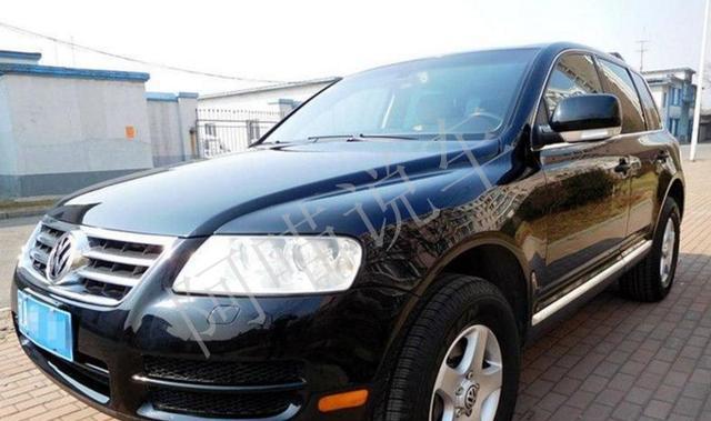 花10万元买辆3.2L大众途锐, 十三年老款车而今仍然时尚大气