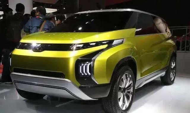 三菱全新SUV够厉害, 一箱油跑1千公里, 带四驱比哈弗H6便宜