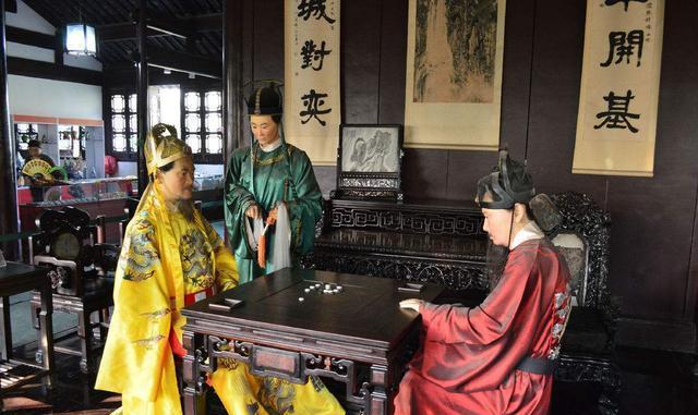 朱元璋火烧庆功楼, 烧死无数功臣, 真相到底是什么?