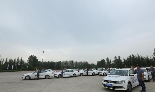 都说日本车最省油了, 可是新速腾百公里油耗才4.3L, 真是费解