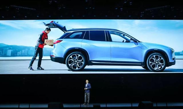 章泽天:李斌花了15分钟讲他的想法 我老公花了