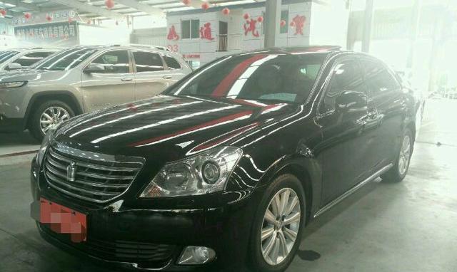 老宋买辆二手丰田花了20万，老婆却说不如隔壁老王的三手奥迪