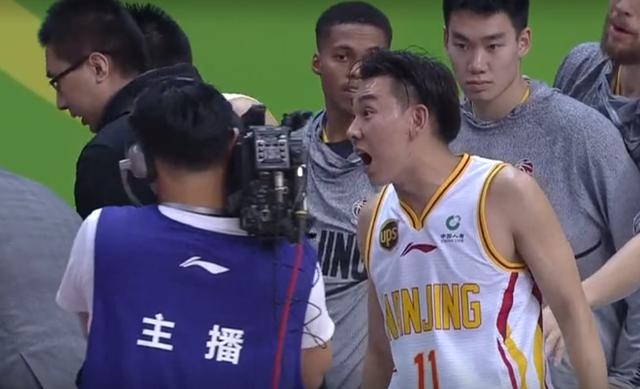 A排名倒第一让他们发生内讧 本土一哥与外援互