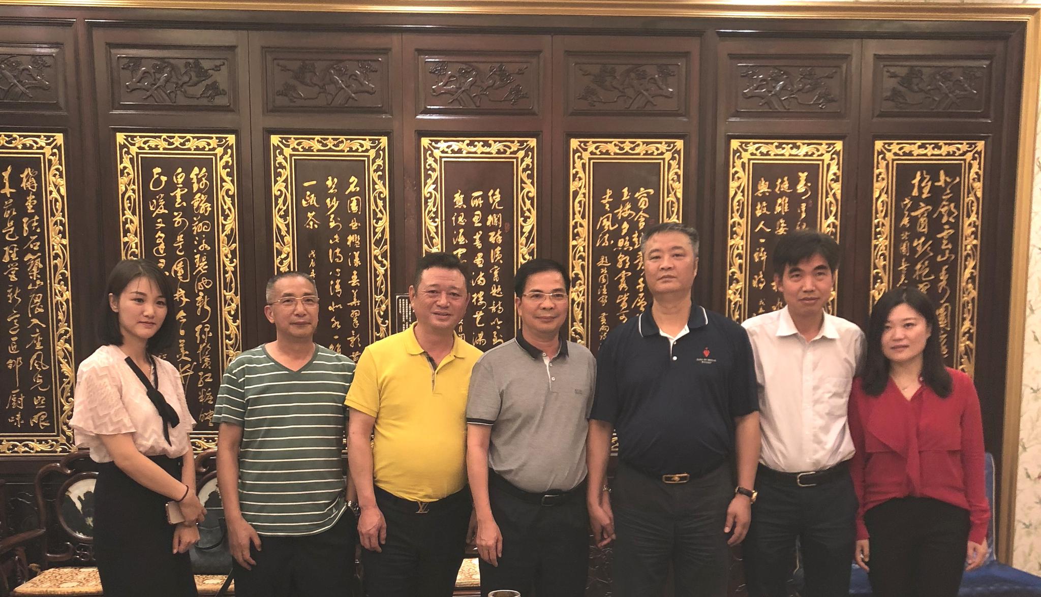 用毕生所学放飞梦想,张齐英往返于远方和故乡