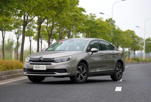 完爆雅阁, 碾压凯美瑞, 叫板帕萨特, 仅售15万!