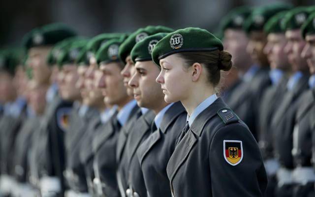 世界各国的现役军人数量,小小的韩国,你是认真