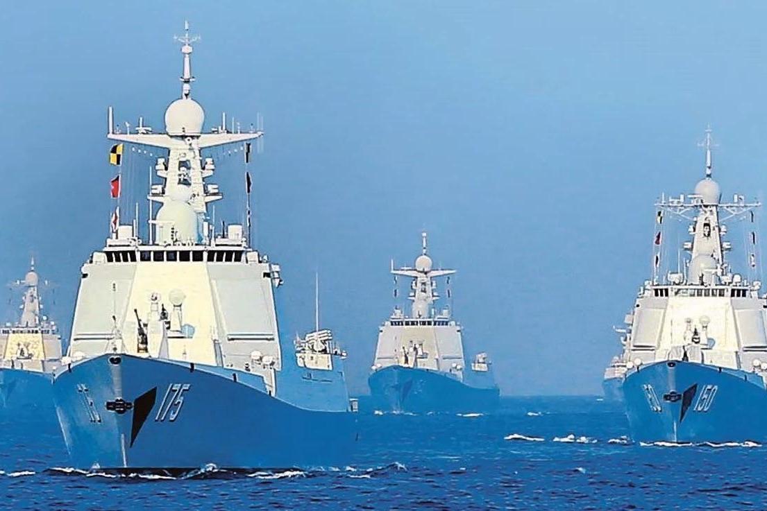 在南海大阅兵展示的“舰阵”面前,就算有上千巡航导弹也没用!