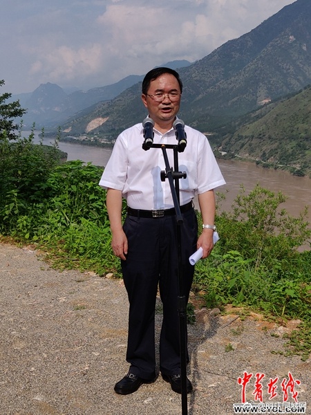 丽江市委书记:玉龙雪山限流未影响旅游业发展