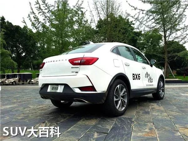 大斜背轿跑SUV已经out了？宝沃带你见识高底盘轿车式SUV